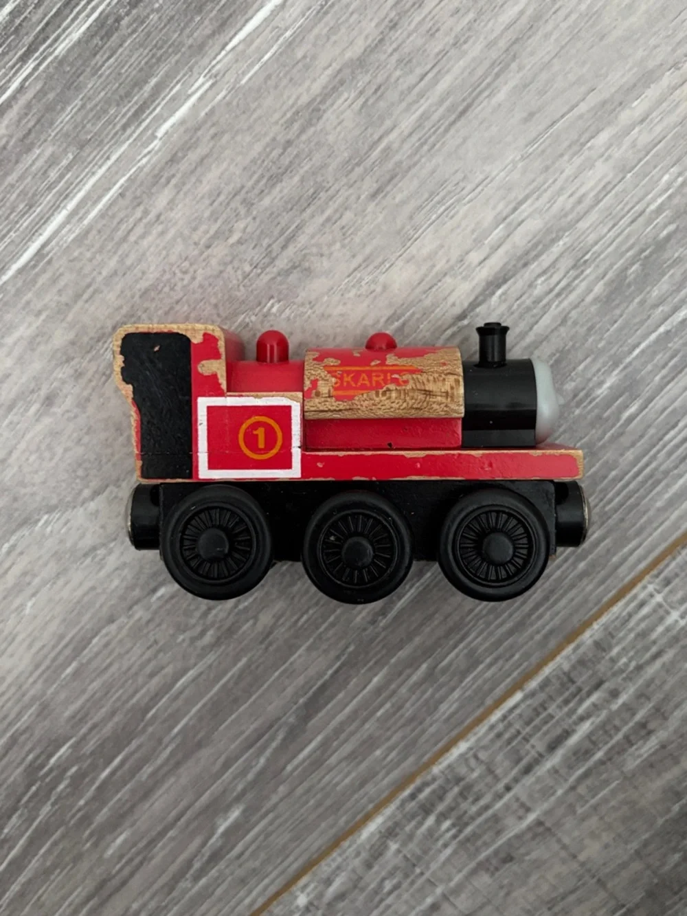 Wooden Weathered Skarloey - Thomas & Friends